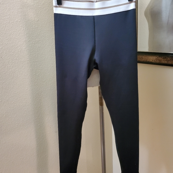 Tan + Lines Sport By Sivan Ayla Size Medium - Picture 6 of 6